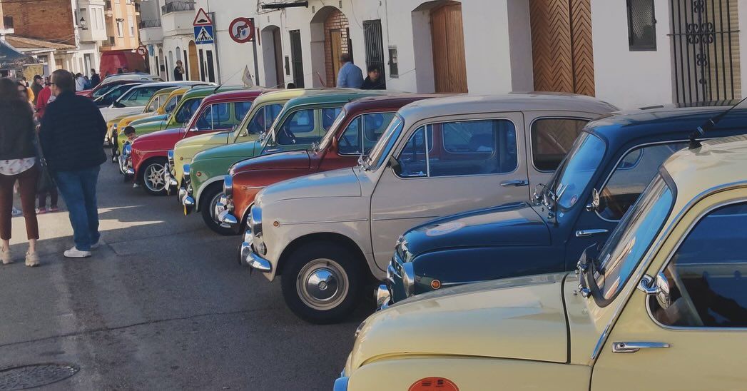 Exhibición de coches clásicos en Altura