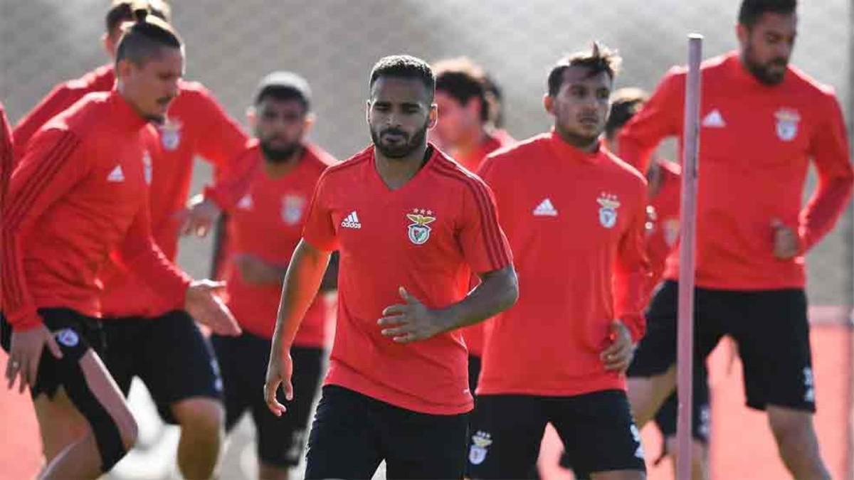 Douglas no tiene minutos en el Benfica