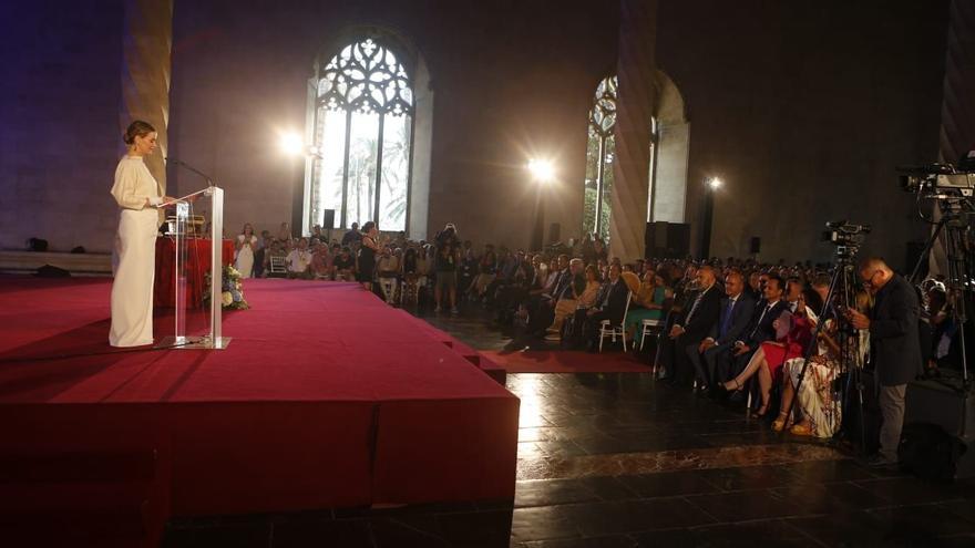 Neue Balearen-Ministerpräsidentin Marga Prohens feierlich auf Mallorca ins Amt eingeführt