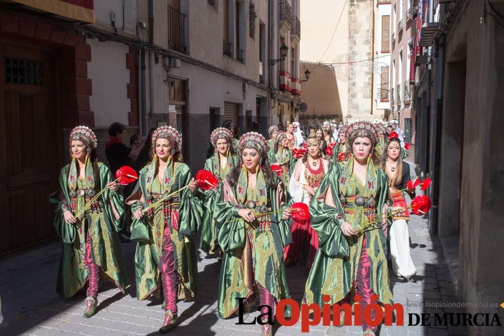 Procesión Desfile día 3 de Mayo en Caravaca