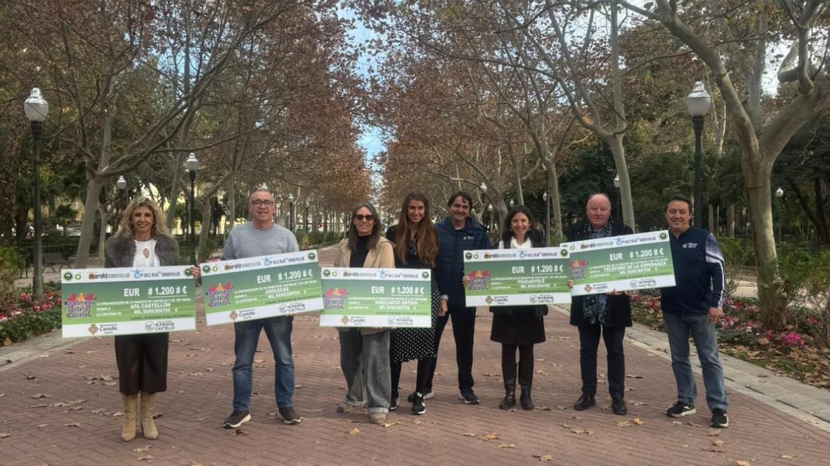 Entrega de los cheques a las ONG de la edición 2025 de Marató bp Castelló y 10K FACSA Castelló.