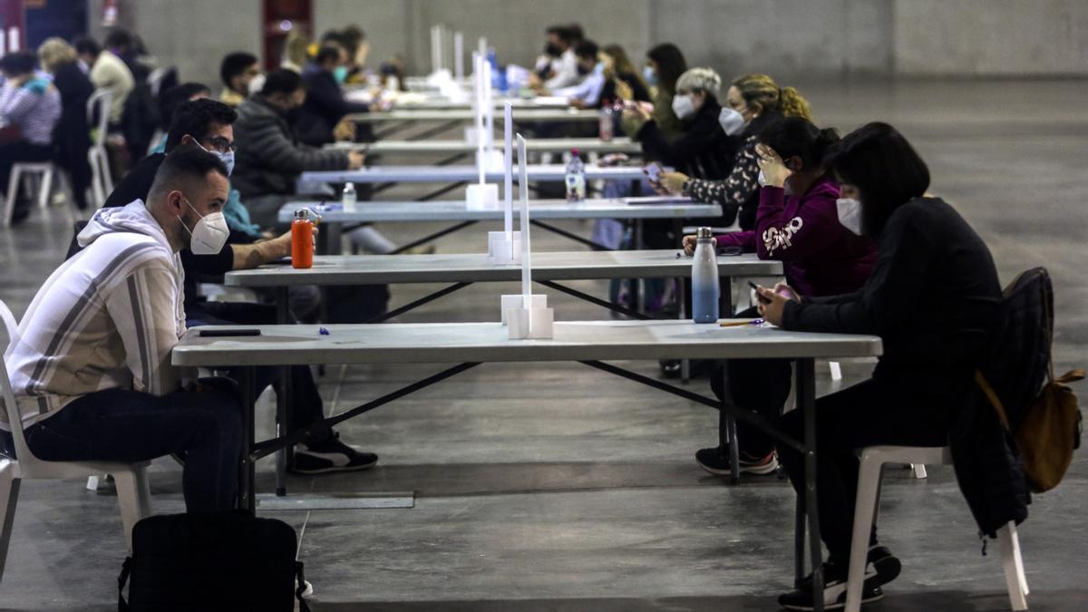 Fotografia d’arxiu dels exàmens de la Junta Qualificadora a València