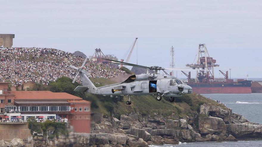 El Festival Aéreo confirma su éxito en su vigésima edición: "Gijón volvió a coronarse como el epicentro de la aviación mundial"