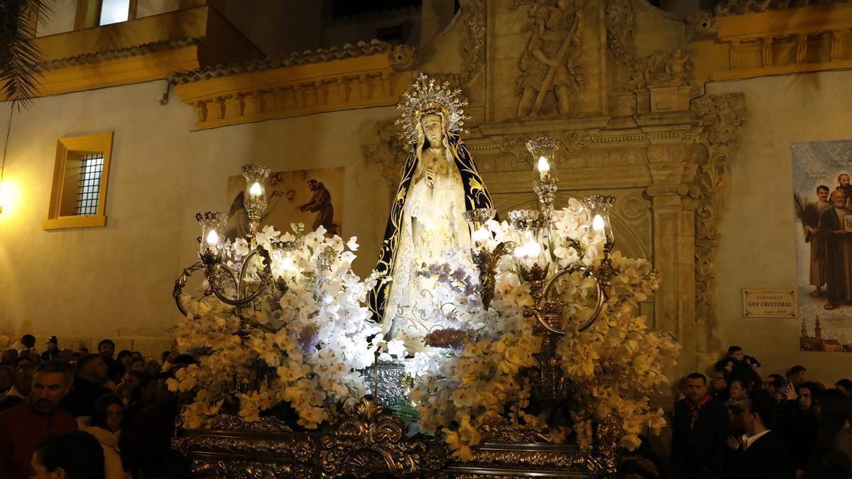 La Serenata de la Virgen de la Soledad de Lorca, es imágenes