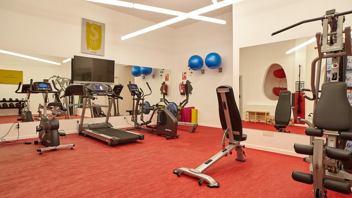 El gimnasio de Sud Ibiza Suites, para quienes quieran continuar con sus rutinas de ejercicio.