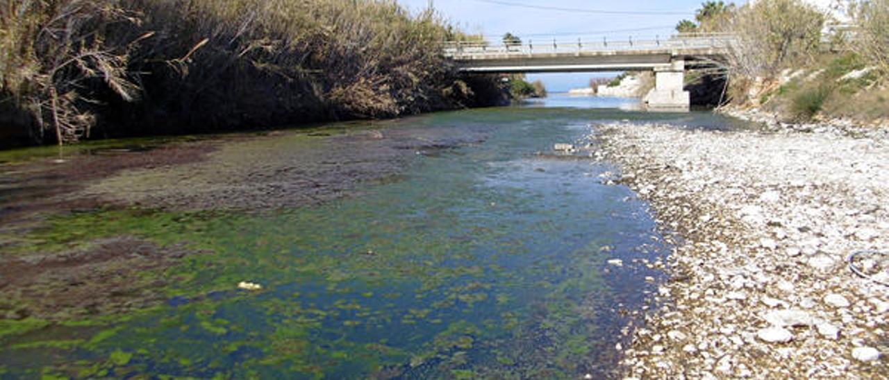 La desembocadura del río Girona se seca