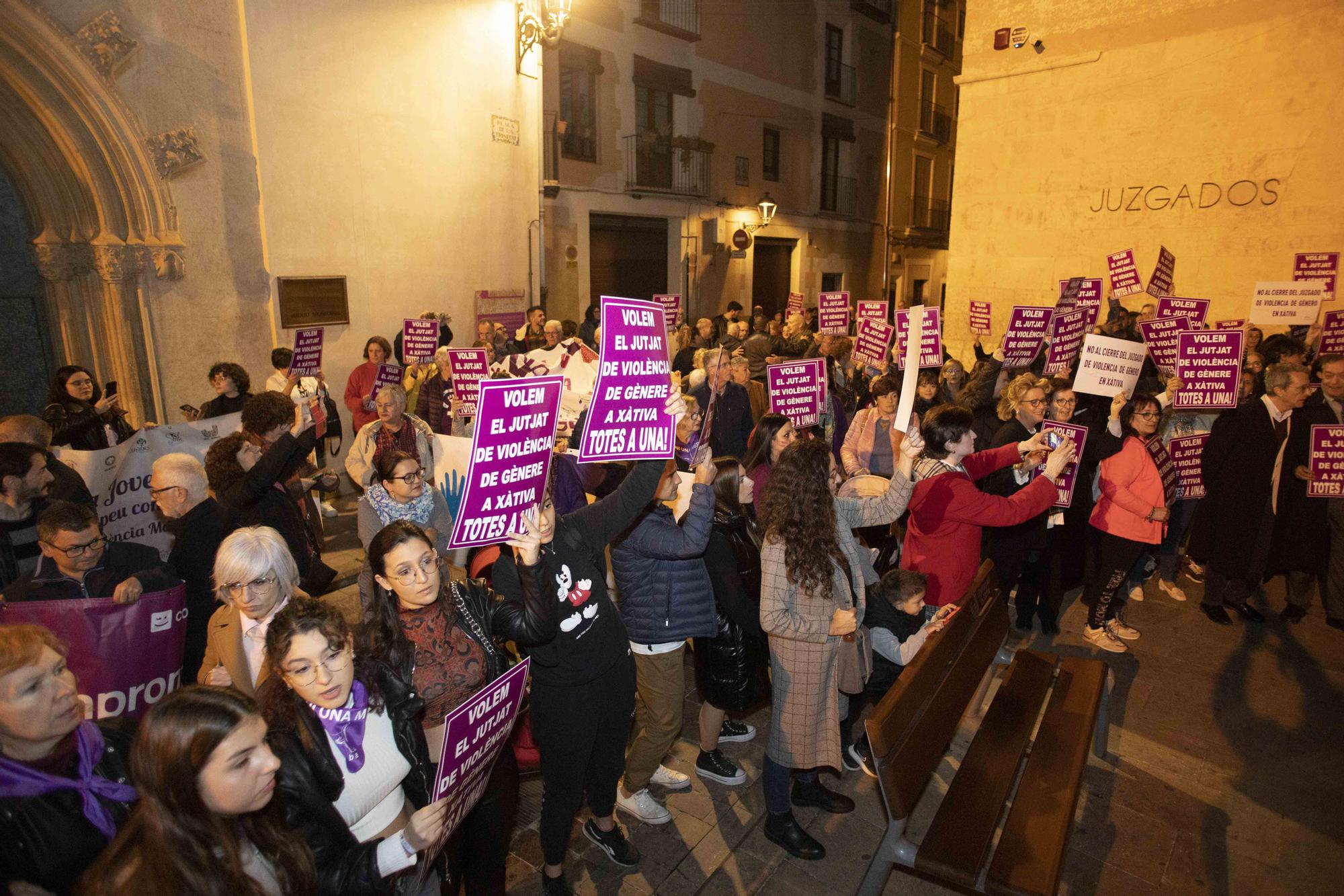 Xàtiva se une para reivindicar la permanencia del juzgado de violencia de género