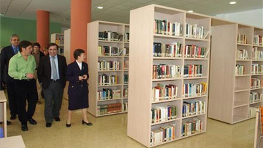 Inaugurada la nueva biblioteca pública de Villanueva de la Vera