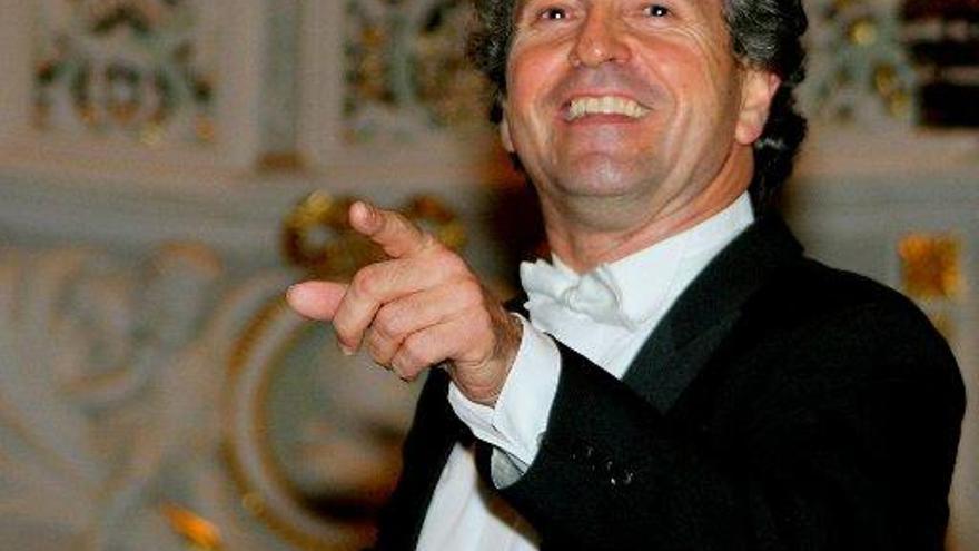 L&#039;Orquestra Johann Strauss actua a Lloret amb fins solidaris