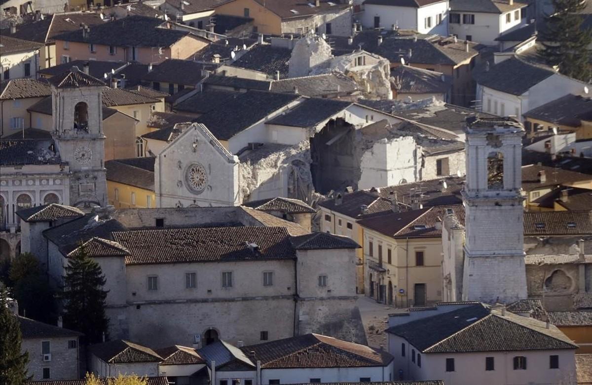 jcarbo36109293 a general view shows a cathedral in norcia  central italy  m161031115232