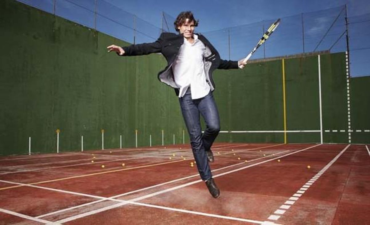 Desembre. El tennista Rafa Nadal col·labora també en el calendari benèfic.