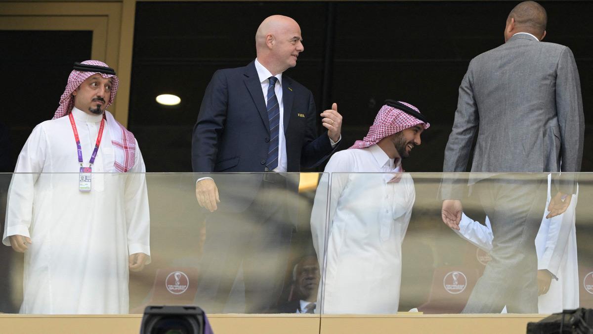 Infantino, presidente de la FIFA, en el partido inaugural de Qatar 2022