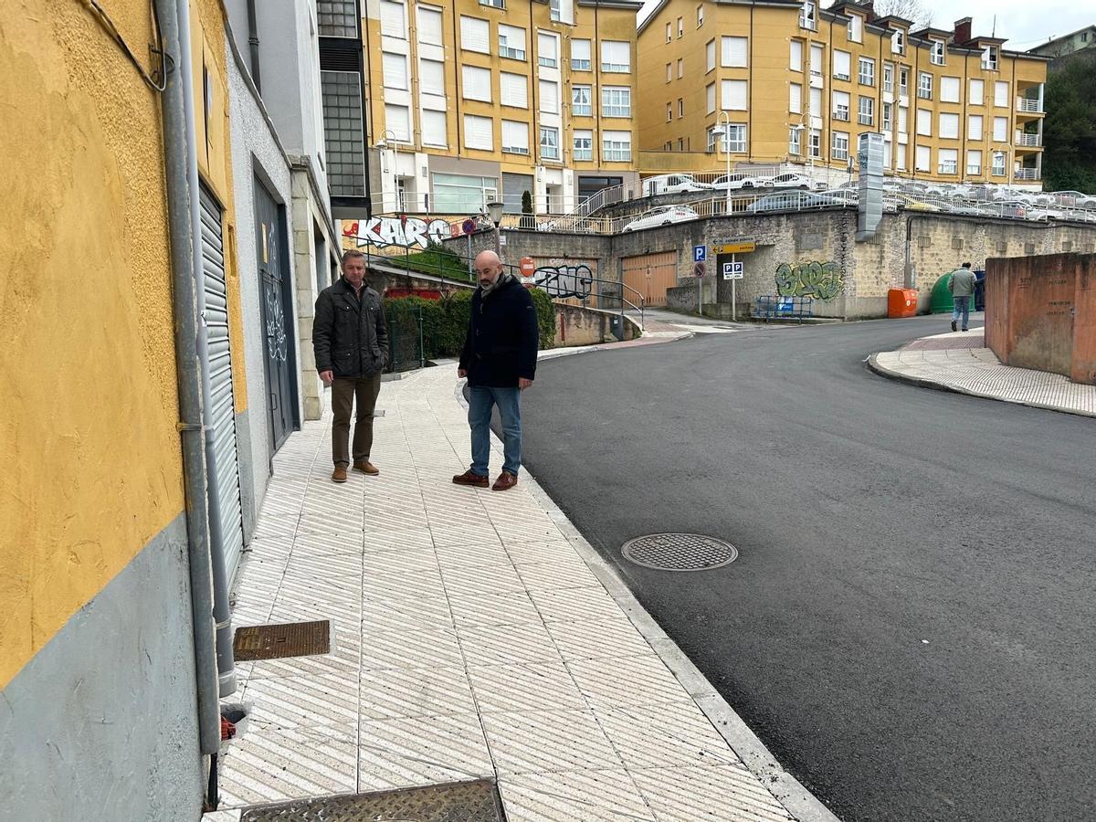 El nuevo tramo de acera ejecutado en Ribadesella.