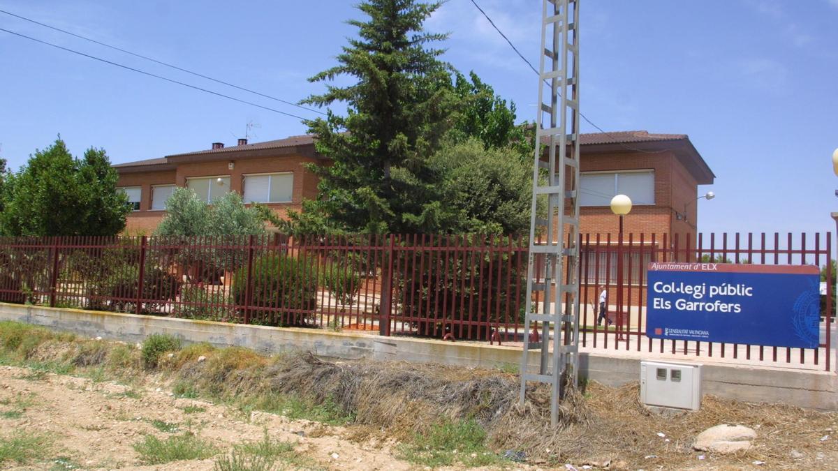 Colegio público Els Garrofers, en imagen de archivo