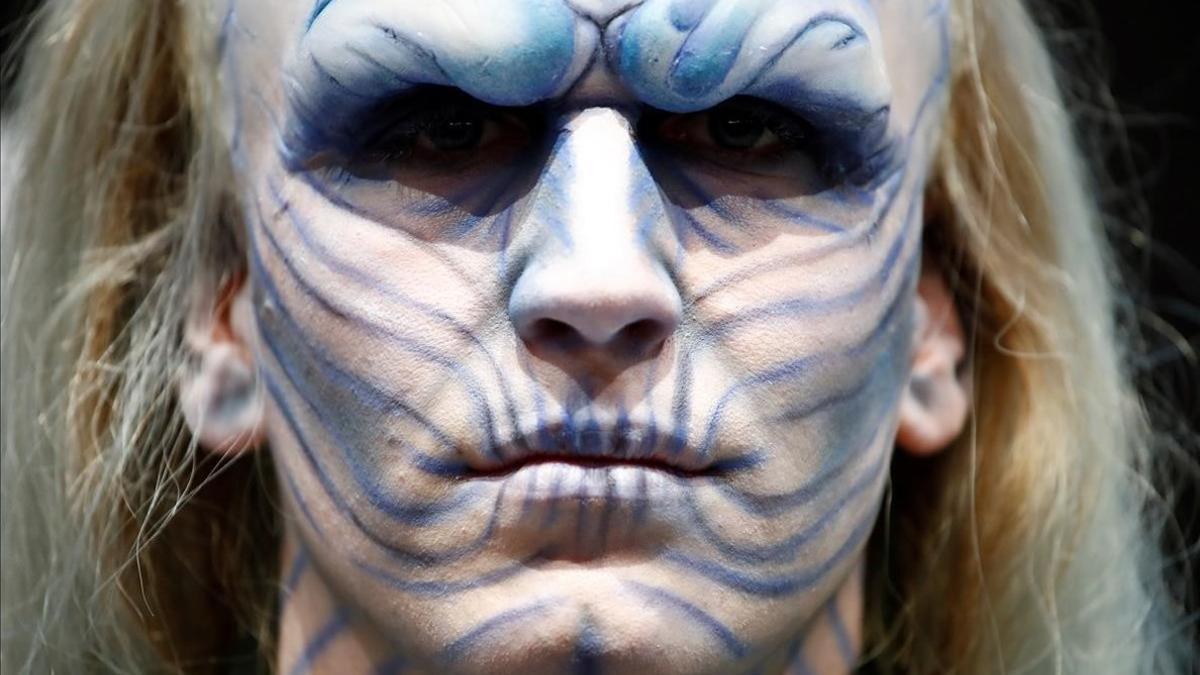 zentauroepp47584164 a model is made up into a  white walker  of  game of thrones190401102402