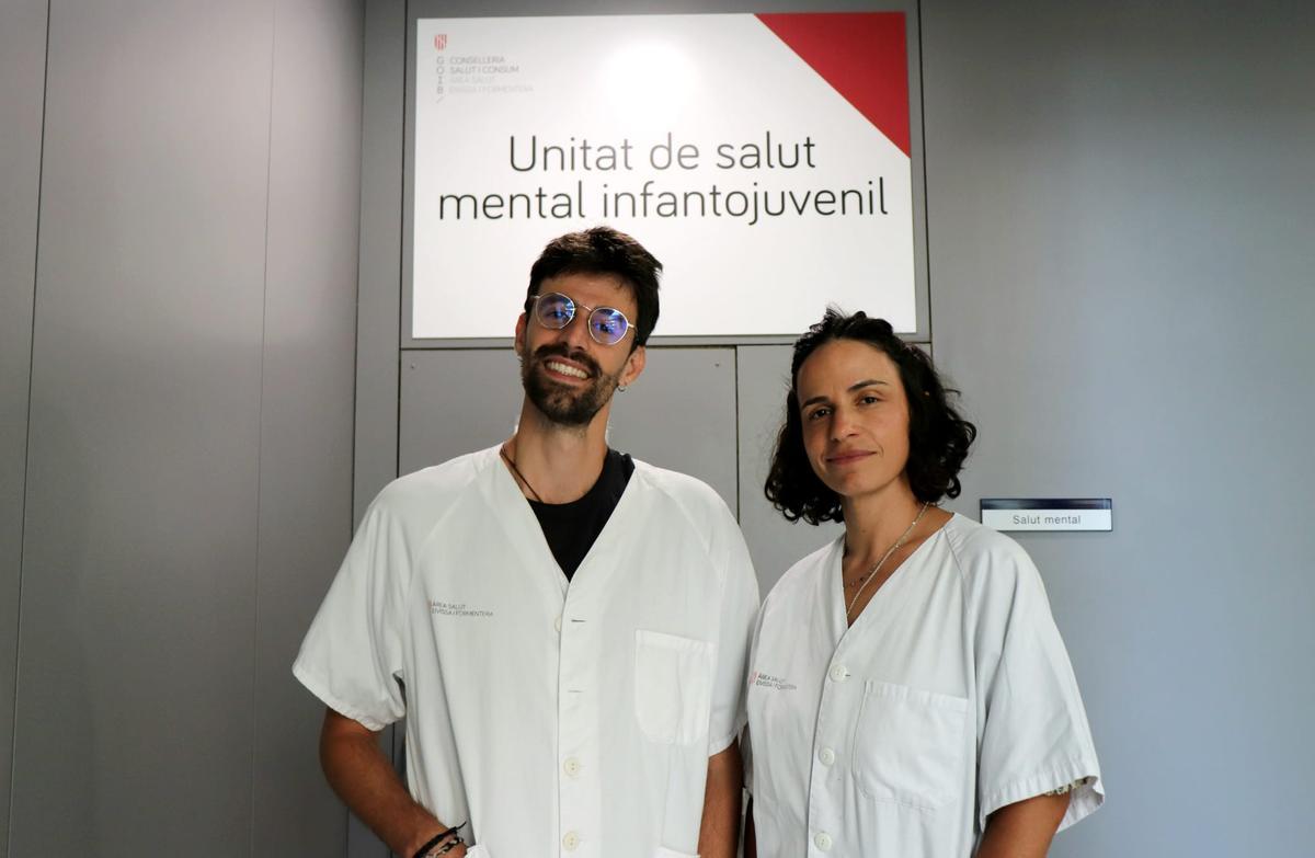 El psicólogo clínico Joan Torres y la terapeuta ocupacional María de la Rosa Escolante.