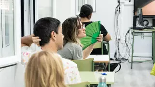 Sigue la polémica por las descalificaciones en las oposiciones de docentes: nivel de inglés, faltas y errores "menores"