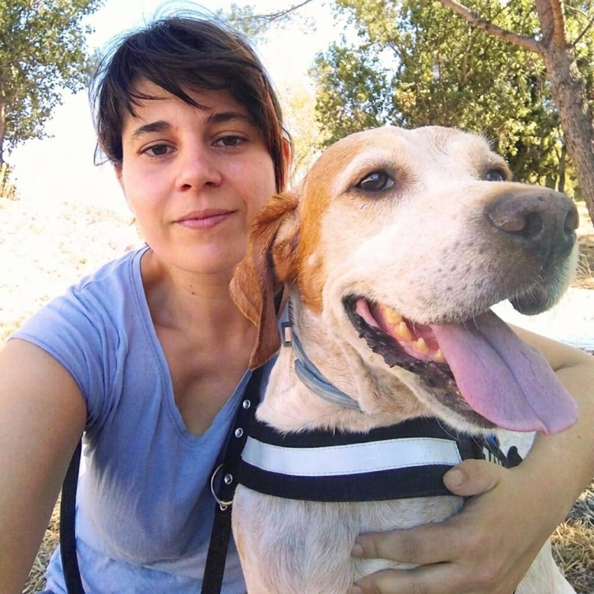 Lidia y su perro mantenían un vínculo muy especial desde que lo encontró abandonado en un concierto.