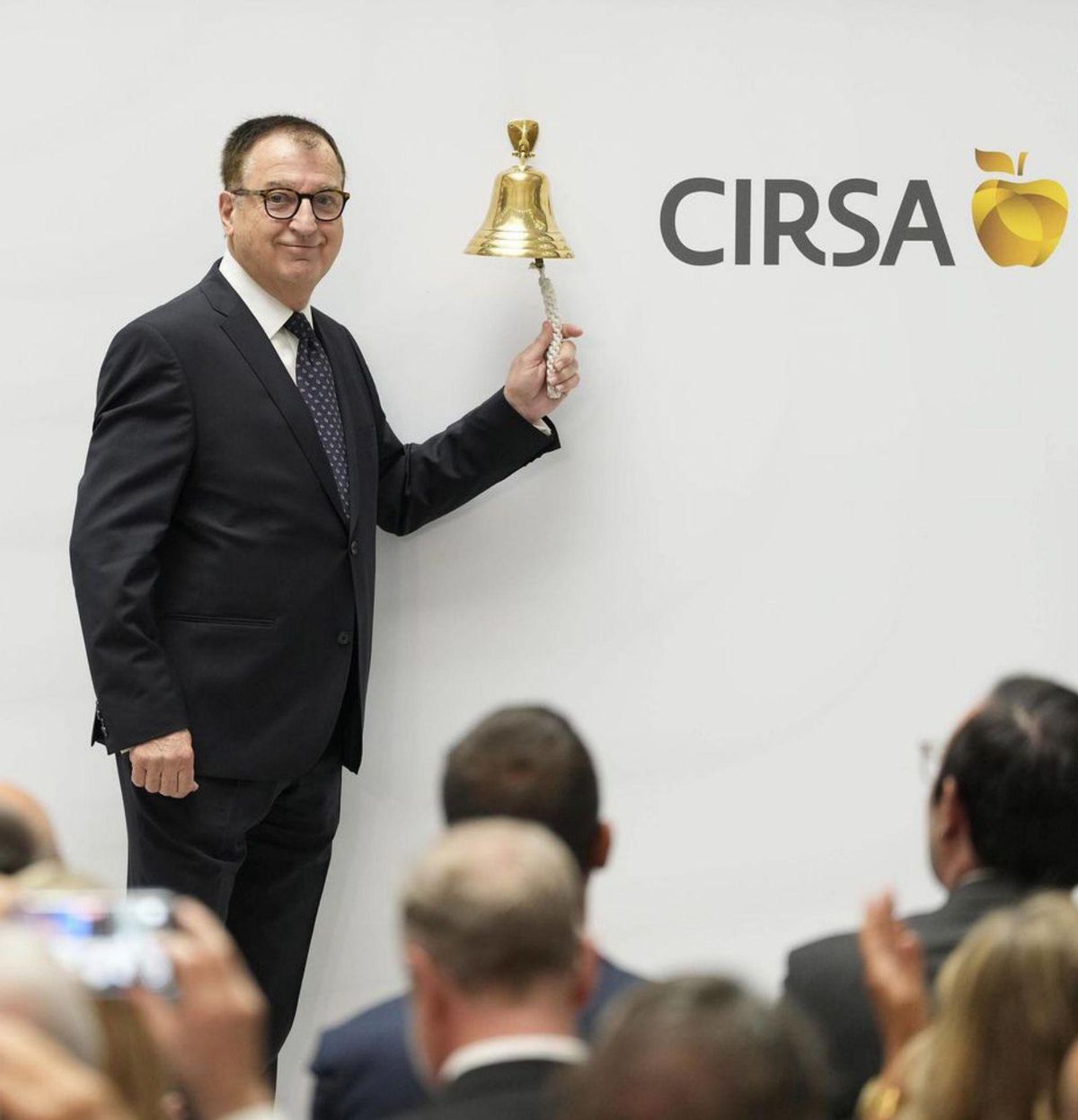 Cirsa tanca amb el mateix preu de sortida en la seva estrena a la borsa Cirsa tanca amb el mateix preu de sortida en la seva estrena a la borsa