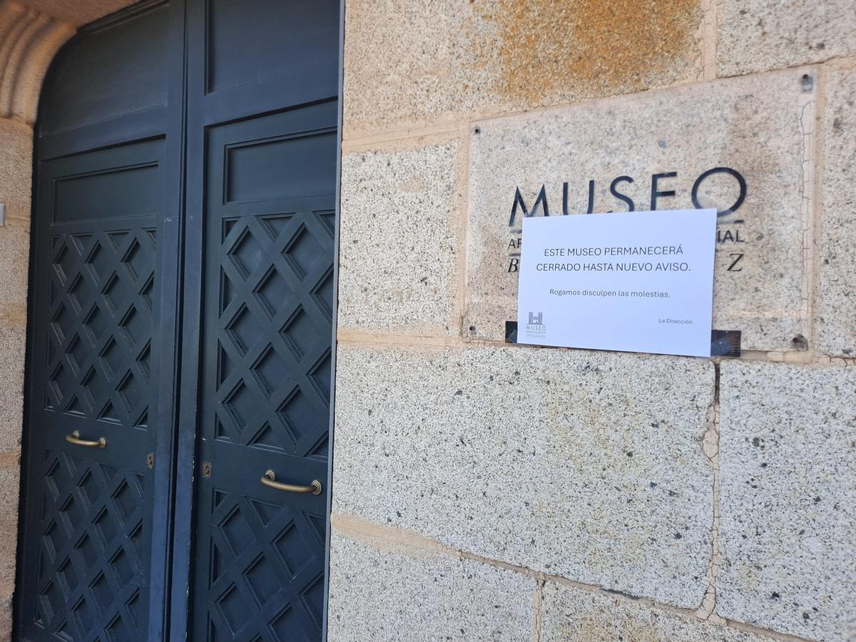 Fotogalería | Roban 'El Tesoro de Villanueva' del Museo Arqueológico de Badajoz