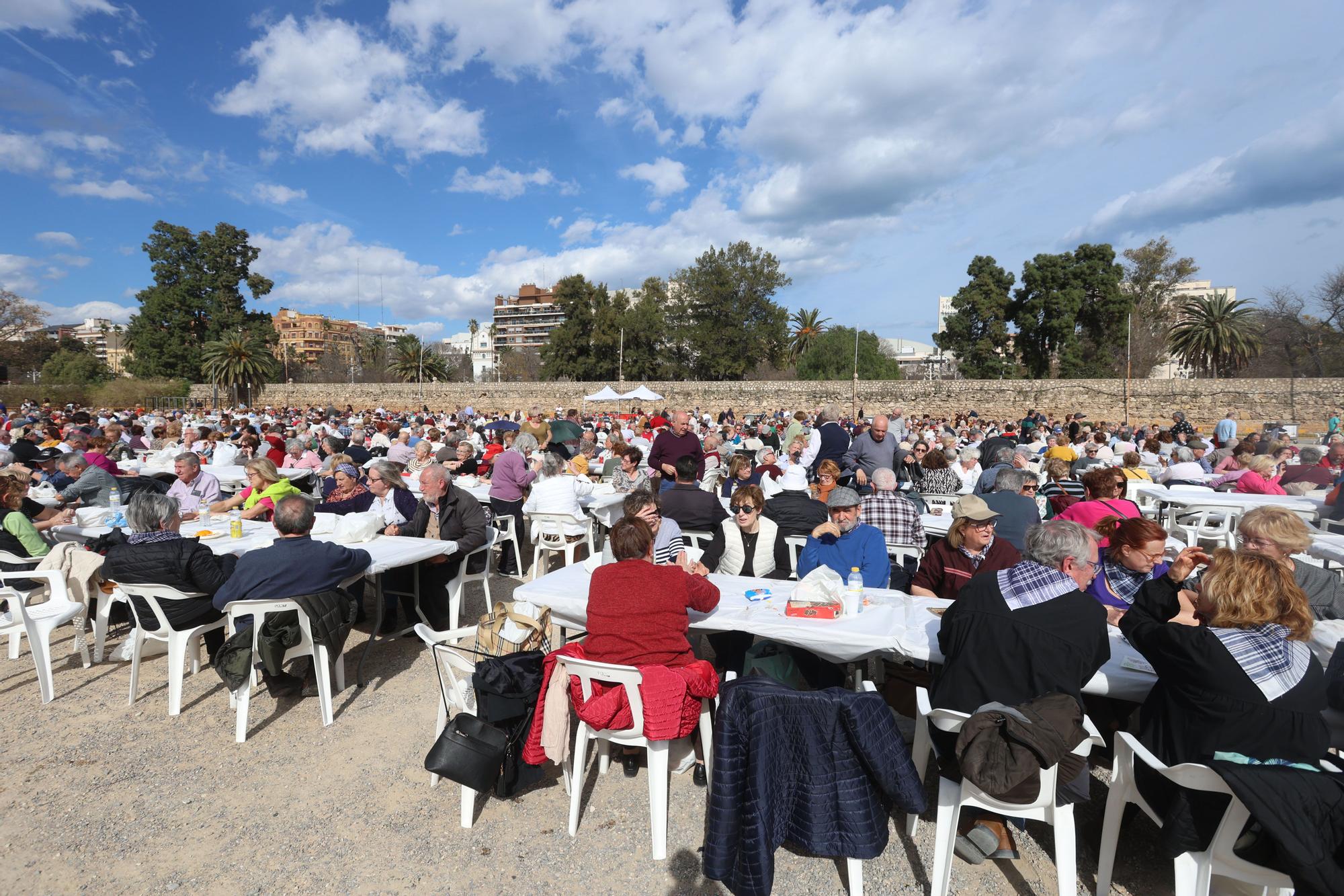 Paellas organizadas por la concejalía de atención a personas mayores del Ayuntamiento de València