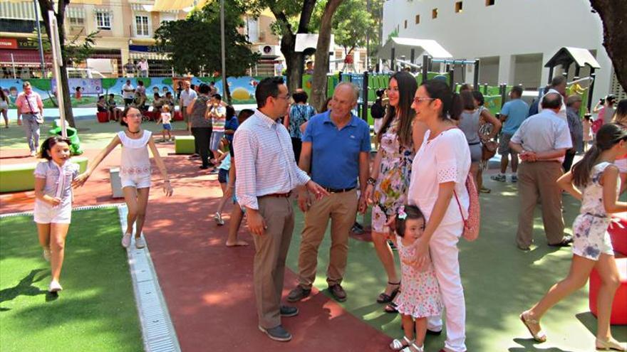 El parque infantil abre sus puertas tras una larga remodelación