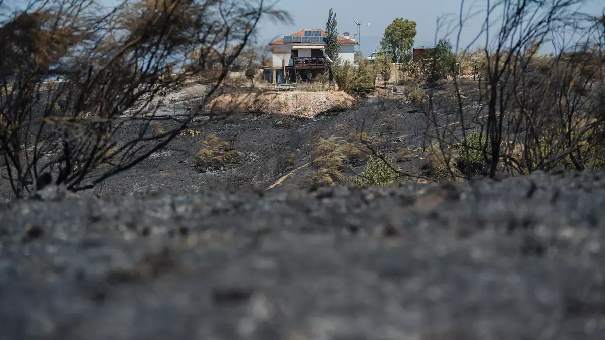 Extinguido el incendio forestal de Méntrida (Toledo), que ha quemado unas 3.100 hectáreas