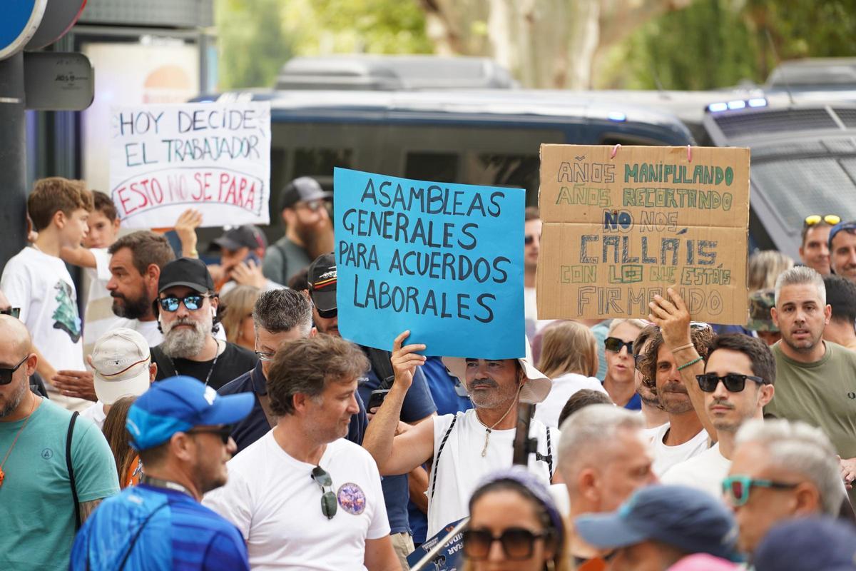 Las imágenes de la manifestación de Airbus en Sevilla