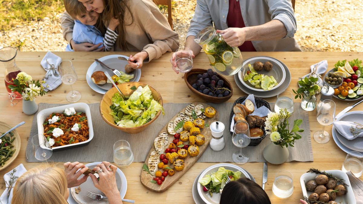 Llega el momento de comer al aire libre: consigue las mejores mesas de picnic