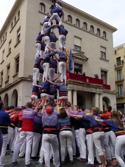 Rua infantil, cercavila i castells per acomiadar les Fires de Figueres