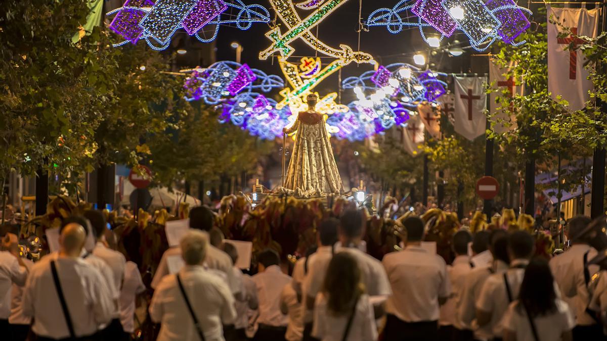 Los diferentes desfiles recorrerán las distintas calles del municipio.