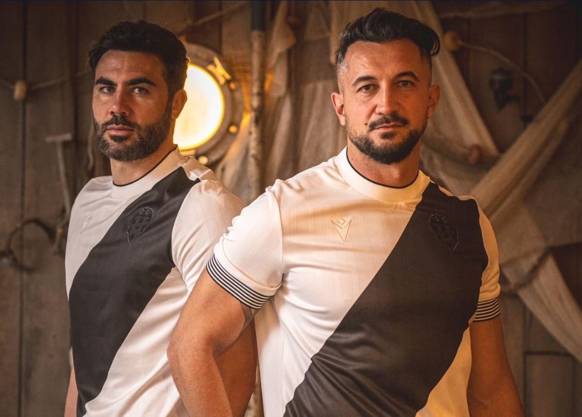 Iborra y Rodas, con la camiseta 'retro'