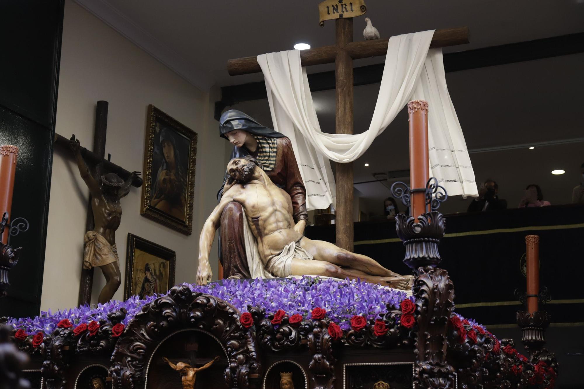 Piedad | Viernes Santo