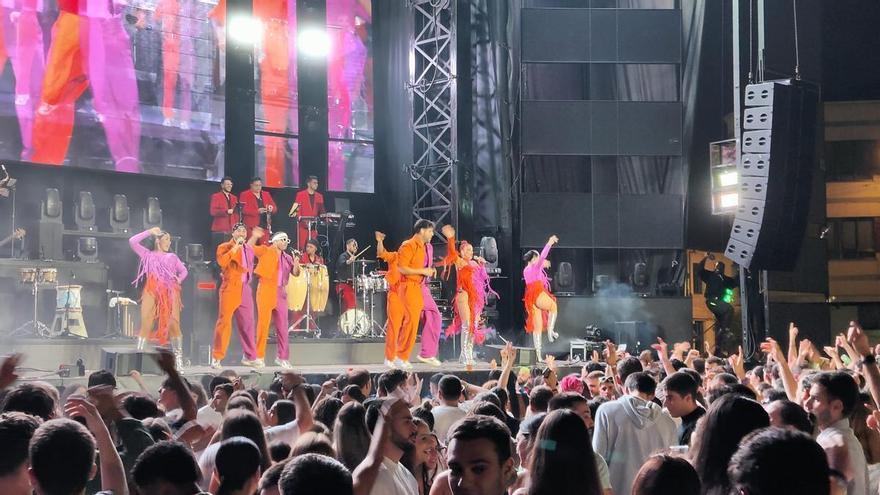 Curtis lleva a pleno un plan de seguridad para las fiestas de Teixeiro