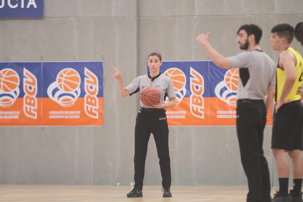 Nuria Aracil  dirigirá partidos en el Campeonato de España Minibasket de Selecciones Autonómicas, que se celebrará del 1 al 5 de abril en Salou y Tarragona.