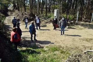 El presunto cierre de un camino público desata un conflicto vecinal en Vilariño
