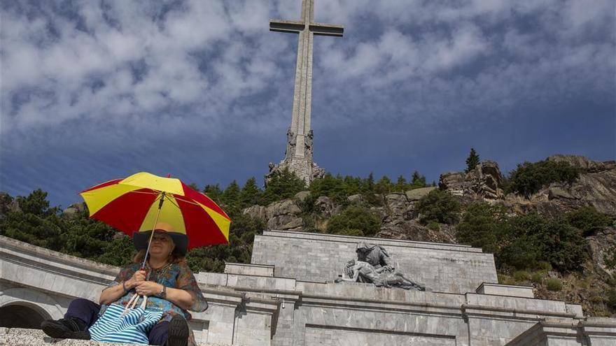 Pulso entre el Gobierno y los Franco para que la familia asuma los restos