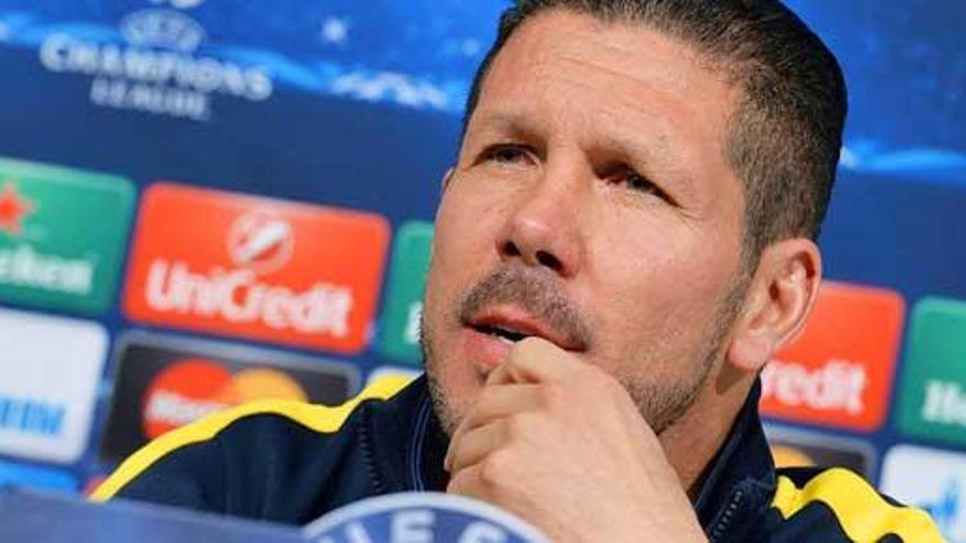 Simeone, en su rueda de prensa en Turín.