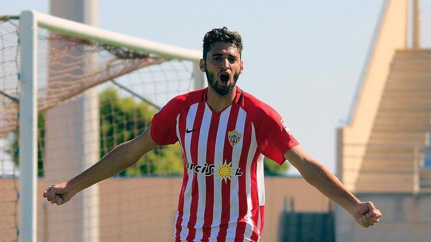 Ivan Martos celebra un gol amb l&#039;Almeria