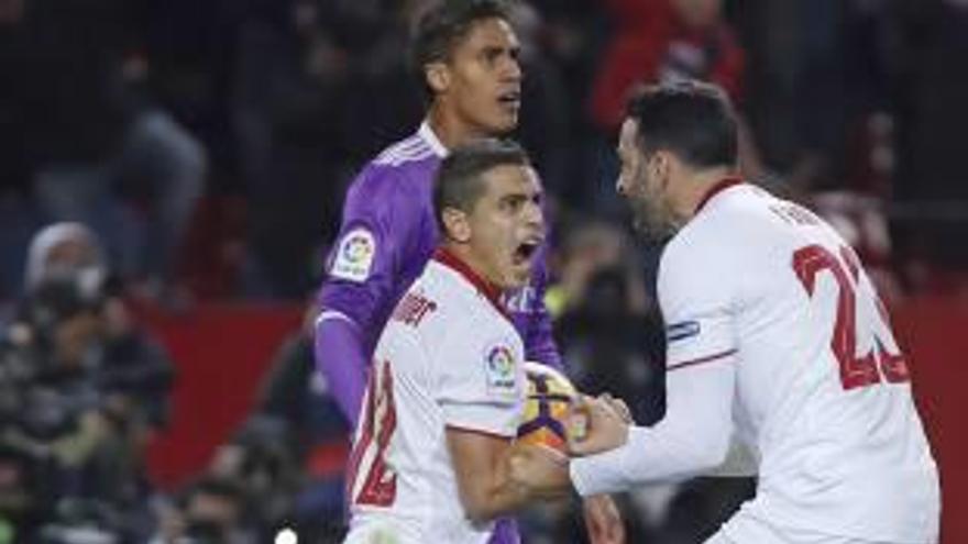 El Sevilla dinamita la Liga