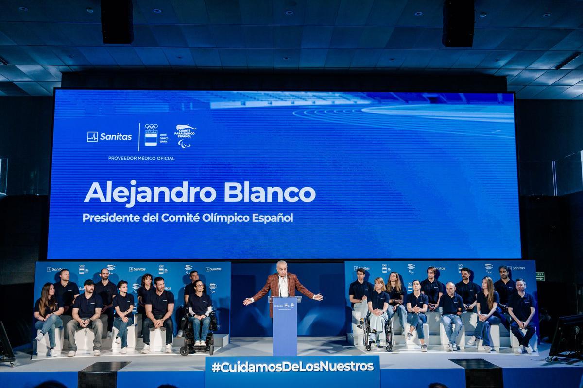 El presidente del Comité Olímpico Español, Alejandro Blanco, durante la celebración del evento 'Juntos haciendo historia' donde se conmemoran los 20 años de Sanitas acompañando a los deportistas olímpicos y paralímpicos, a 25 de marzo de 2026, en Madrid.
