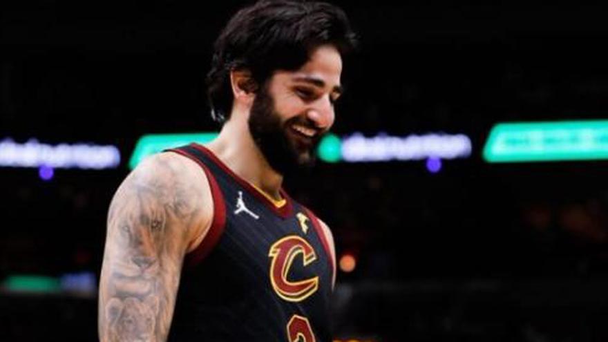 Ricky Rubio regresa tras su lesión en un gran triunfo de los Cavs