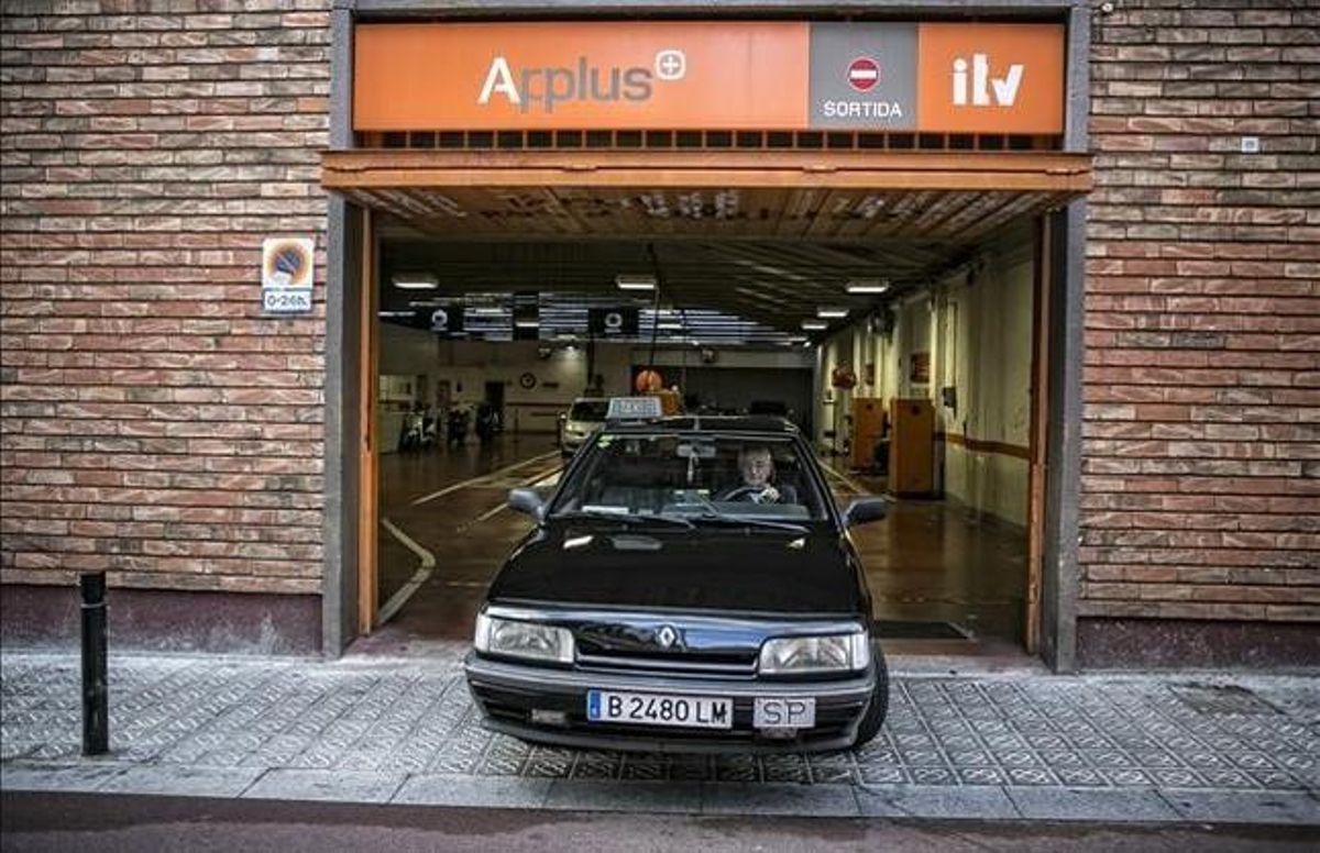 cmarquez32239563 barcelona 2015  12 23   sociedad   el taxi m s vie151223193956