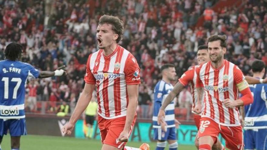 Gui celebra su gol ante el Granada. |  LaLiga