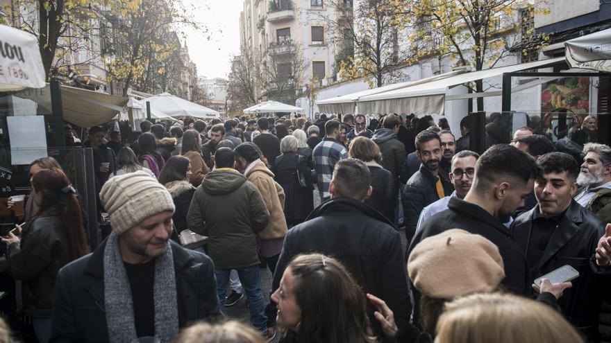 Las inspecciones en cotillones solo detectan anomalías en un local de Cáceres