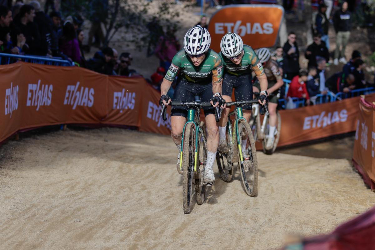 Lucía y Alicia González durante la Copa del Mundo de Benidorm