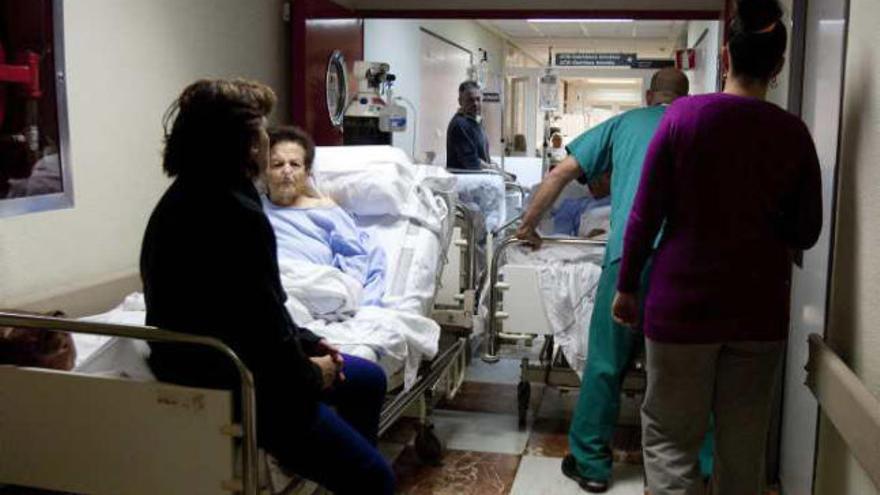 El Hospital General reabre las 30 camas cerradas para descongestionar Urgencias