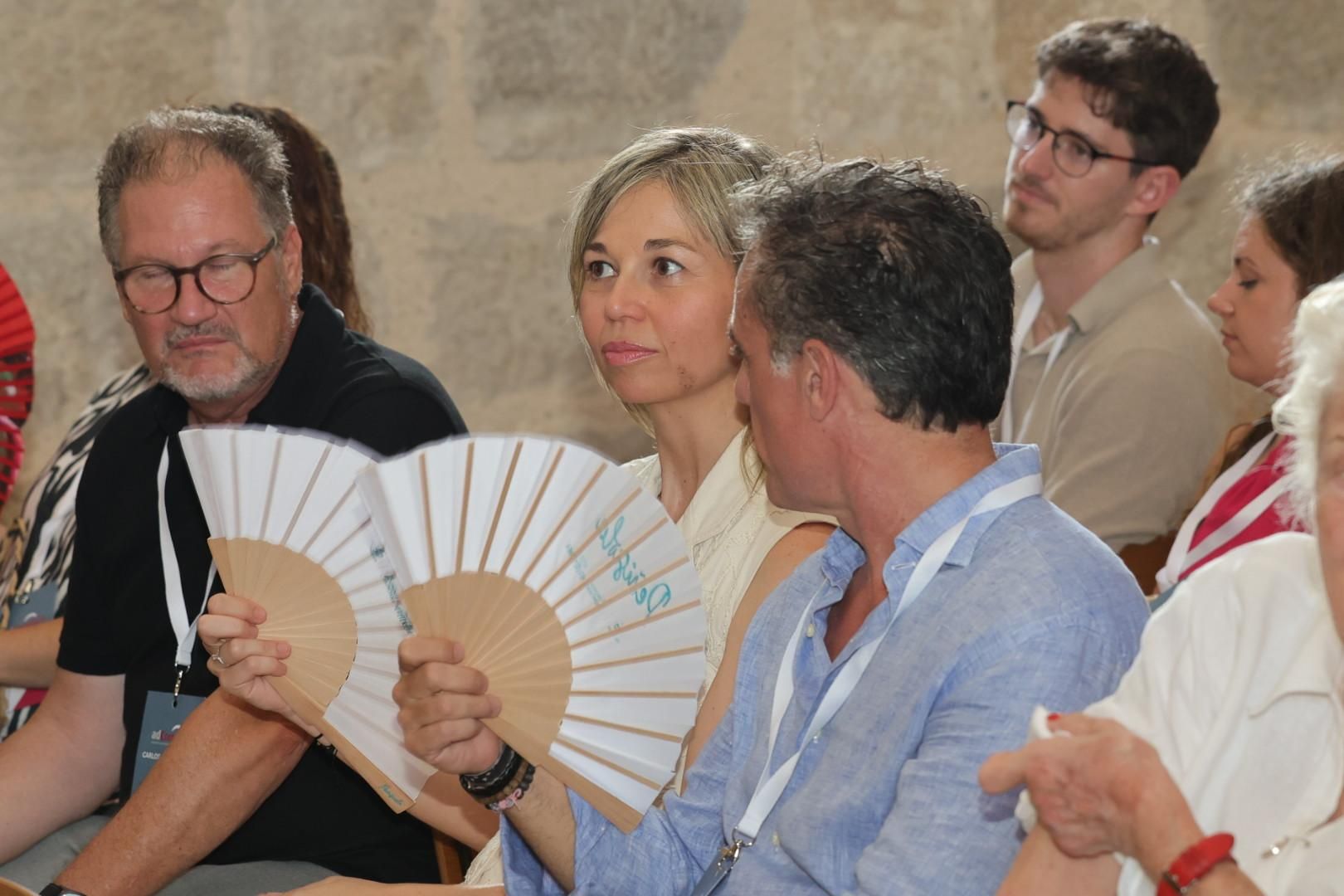 Galería de fotos: ‘Mediterráneo’ recibe el Premio de Honor de adComunica en su centenario