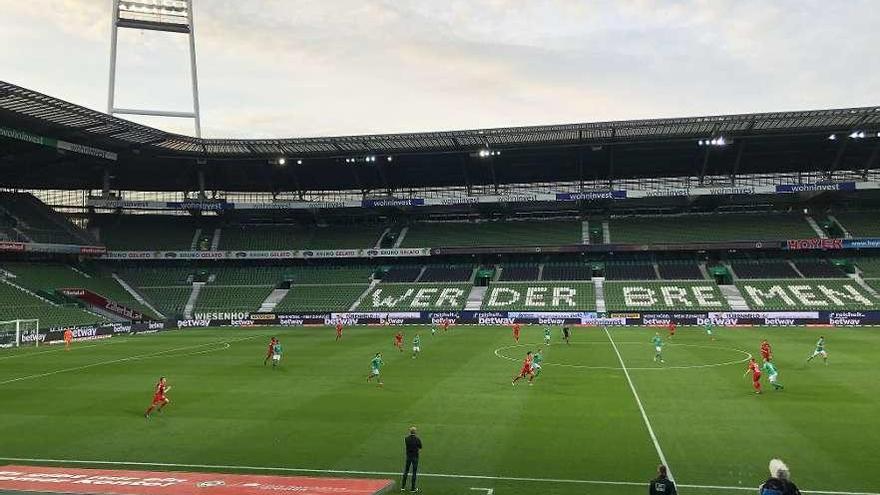 Imagen del estadio del Werder Bremen, en su partido contra el Bayer Leverkusen de la Bundesliga.