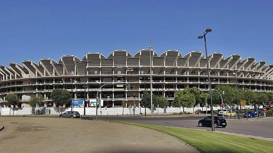 El Valencia CF aún debe 10,7 millones a la ciudad por el solar del nuevo estadio